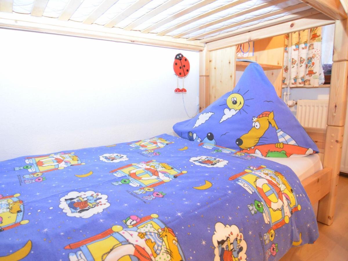Quiet Holiday Home With Terrace Корбах Екстериор снимка