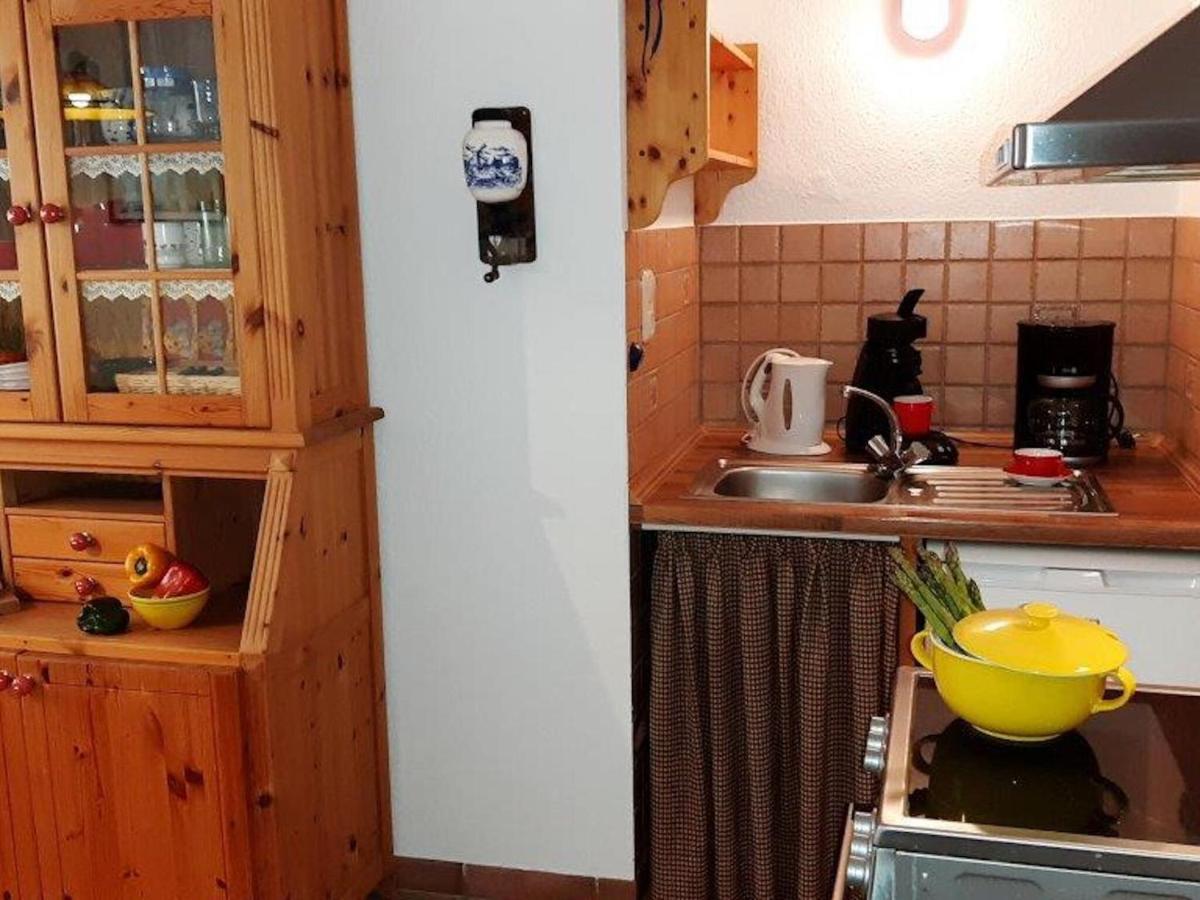 Quiet Holiday Home With Terrace Корбах Екстериор снимка